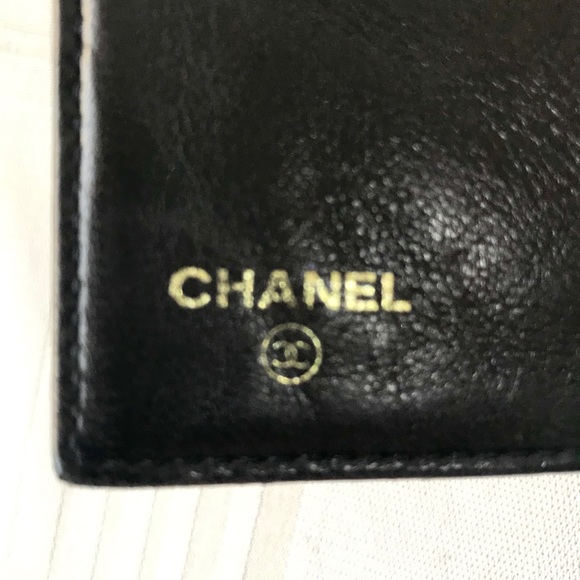 Chanel Caviar Wallet - Picture 7 of 8